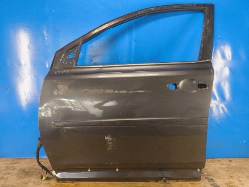67002-42160 | Двері передні ліві TOYOTA RAV4 13-19
