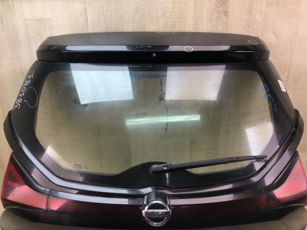 K0100-5R0MB | Кришка багажника NISSAN KICKS 20- - Фото 14