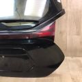 K0100-5R0MB | Кришка багажника NISSAN KICKS 20- - Прев'ю 18