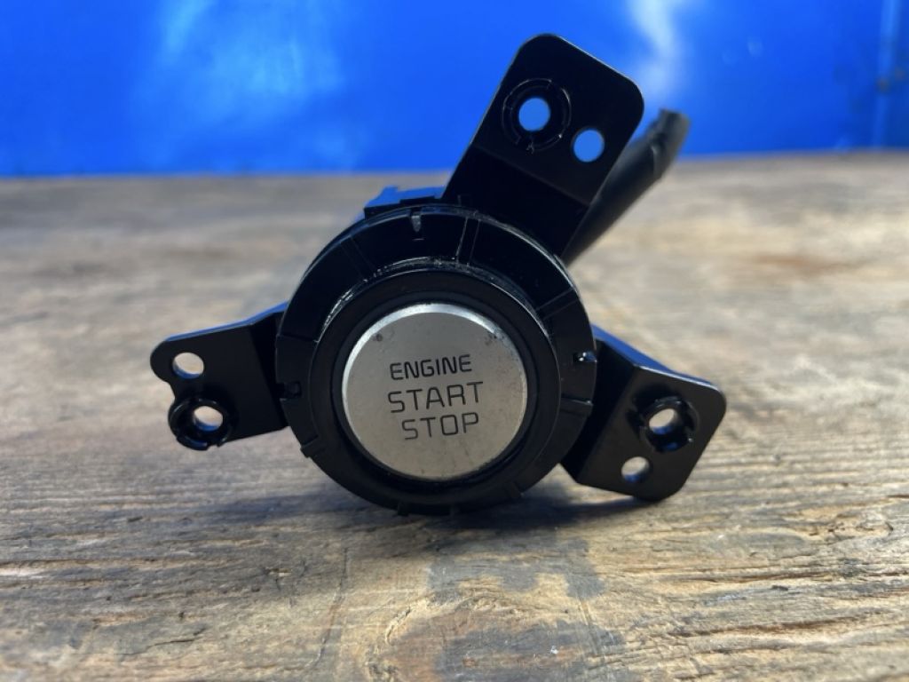 93500-J5000 | Кнопка Start-Stop KIA STINGER (CK) 17-