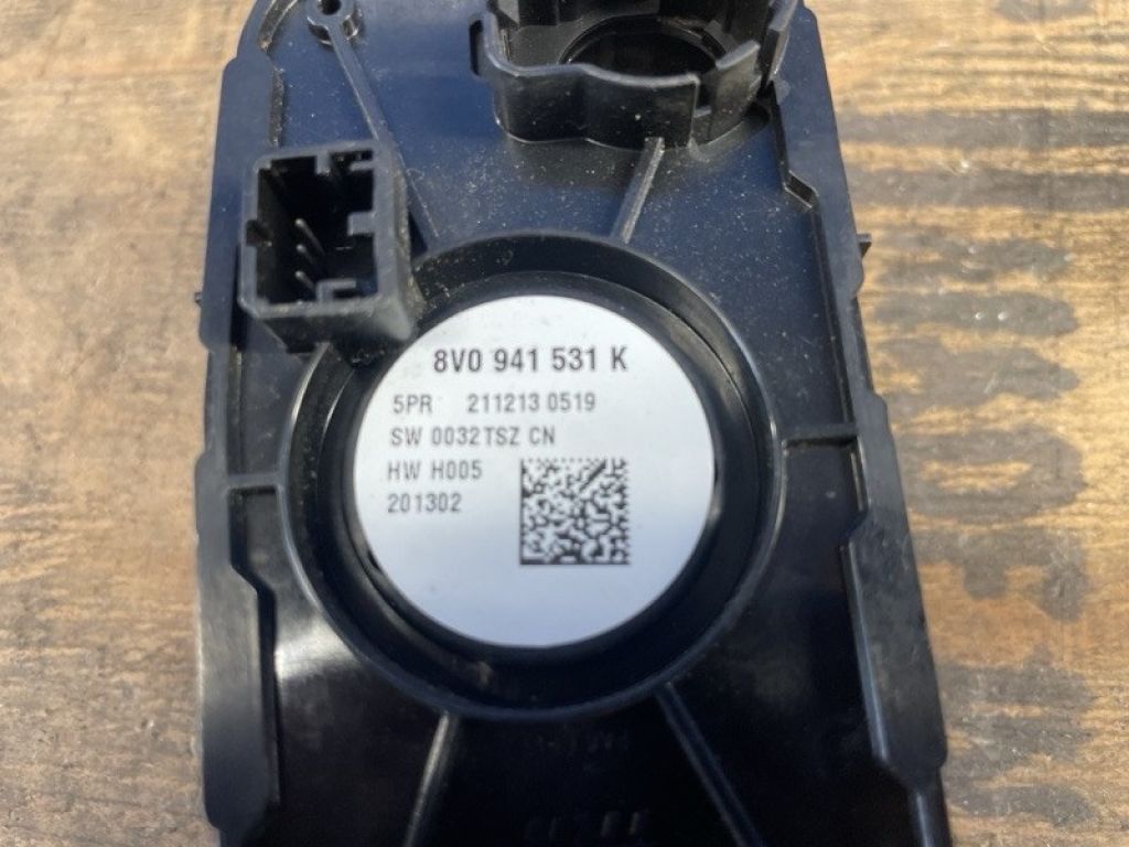 8V0 941 531 K | Блок керування освітленням AUDI A3 (8V) 12–17 - Фото 5
