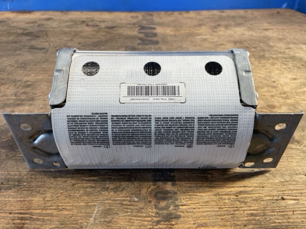 399138247051 | Подушка безпеки пасажира BMW 3 SERIES (E90-E93) 2005–2014