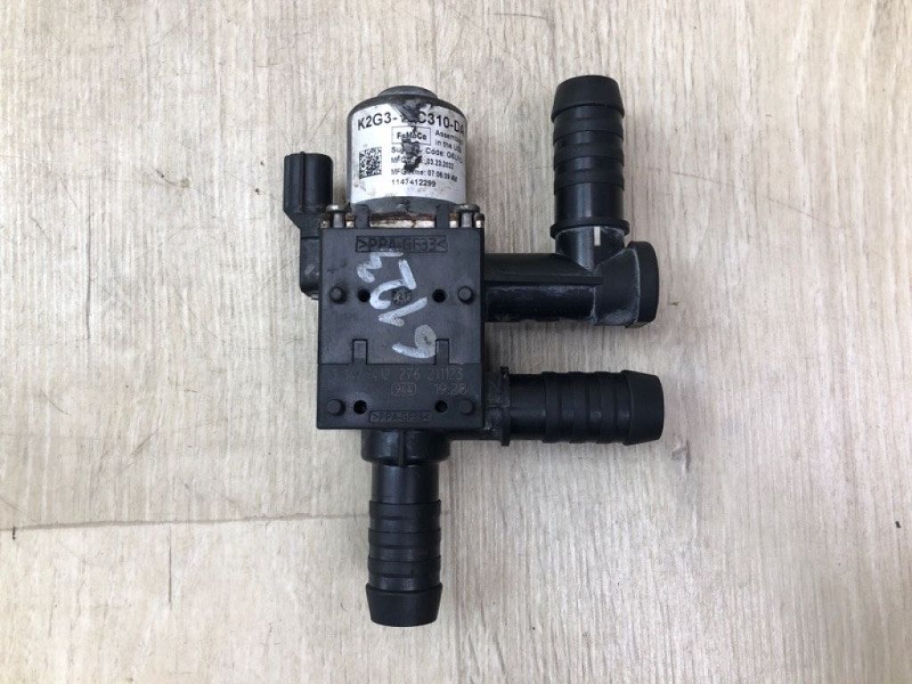 K2GZ-18495-B | Клапан системи охолодження FORD EDGE 15-