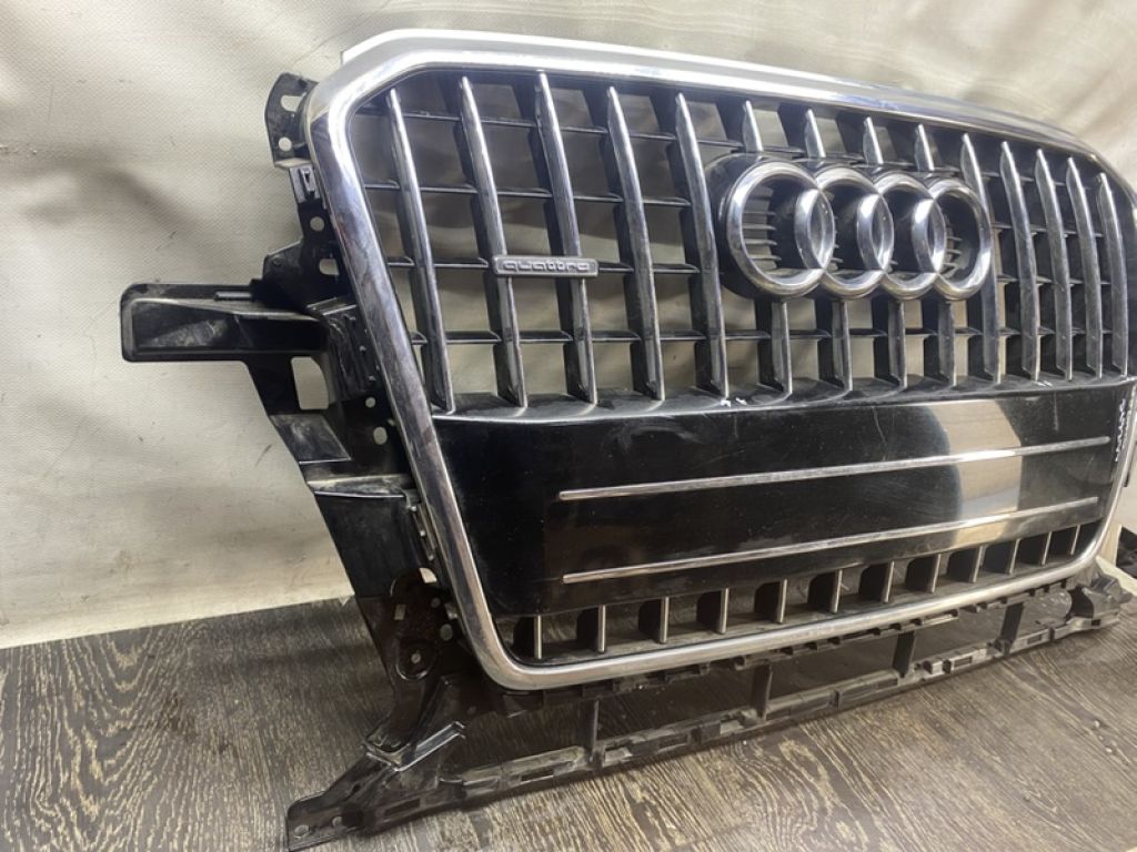 8R0 853 651 AF T94 | Решетка радиатора AUDI Q5 08-16 - Фото 3