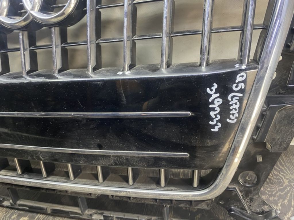 8R0 853 651 AF T94 | Решетка радиатора AUDI Q5 08-16 - Фото 9