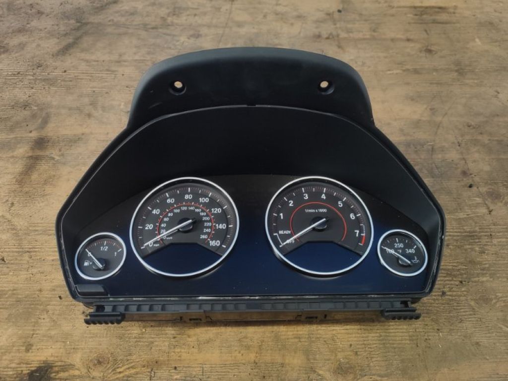 62106847246 | Панель приладів BMW 3 SERIES (F30) 2012–21