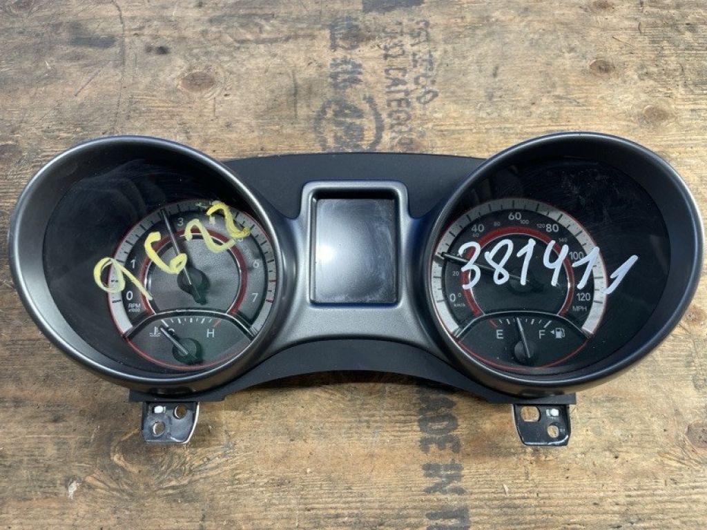 68249018AA | Панель приладів DODGE JOURNEY 08-20