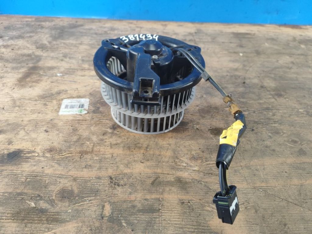87103-47010 | Моторчик пічки TOYOTA PRIUS - 20 03-11