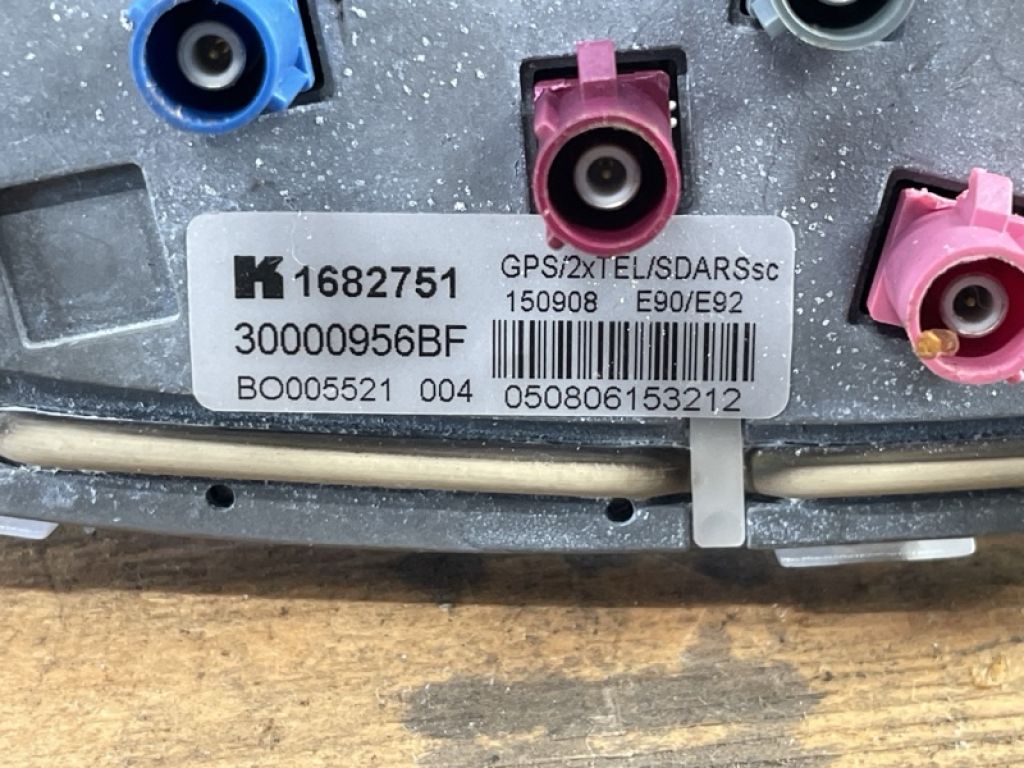 65206972310 | Антенна BMW 3 SERIES (E90-E93) 2005–2014 - Фото 9