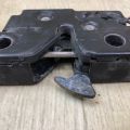 5U0 823 509 D | Замок капота VOLKSWAGEN BEETLE 11-19 - Превью 4