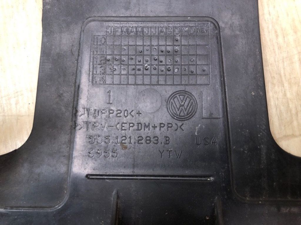 5C5 121 283 B | Дефлектор радиатора VOLKSWAGEN BEETLE 11-19 - Фото 5