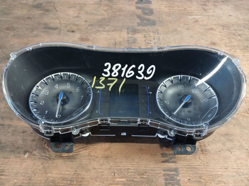 68227903AD | Панель приборов CHRYSLER PACIFICA 16-20