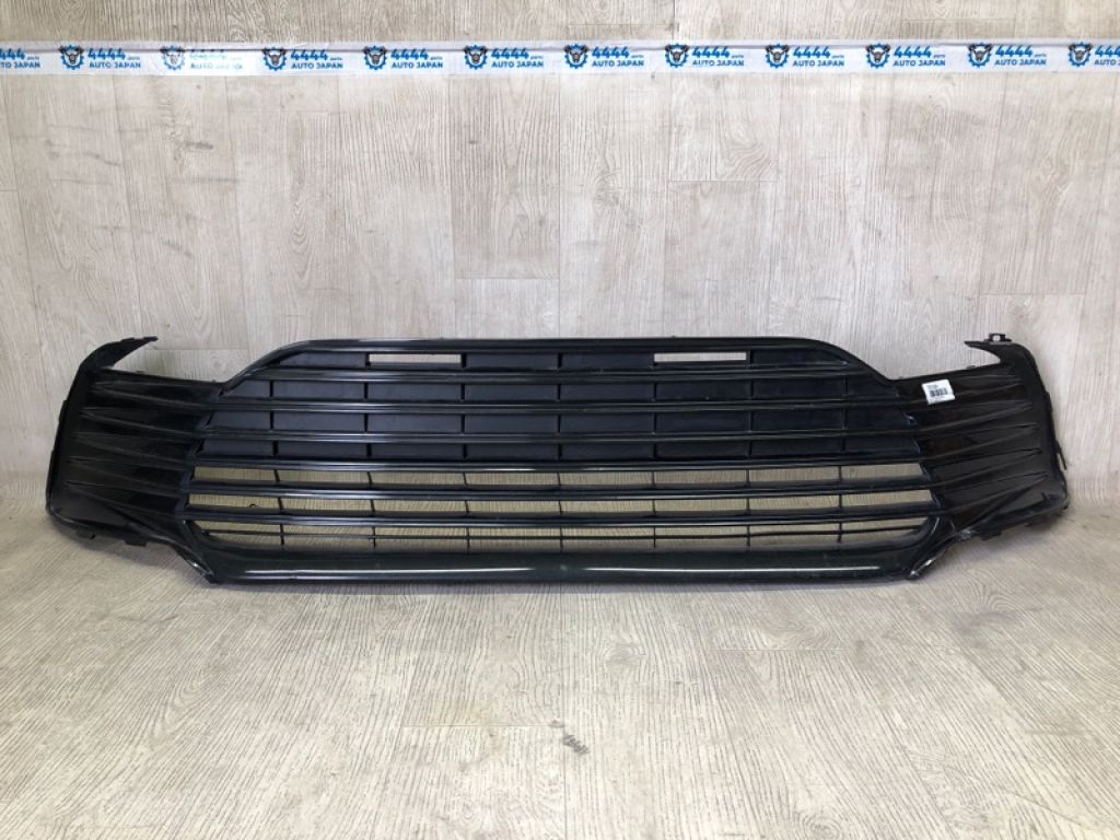 53102-06290 | Решітка переднього бампера TOYOTA CAMRY 70 17-