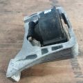 BV61-6F012-EA | Подушка двигуна права FORD ESCAPE 12-19 - Прев'ю 5