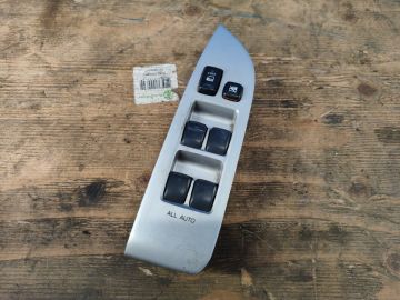 Блок керування склопідіймачами LEXUS RX300/330/350/400 03-09