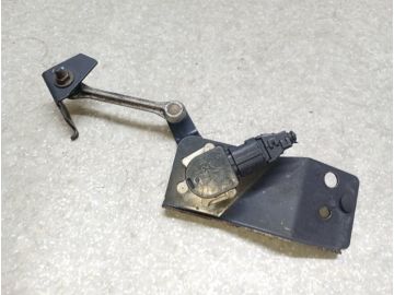 Датчик положення кузова TOYOTA LAND CRUISER 200 08-21