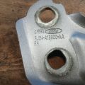 GJ5Z-16796-A | Петля капоту права FORD ESCAPE 12-19 - Прев'ю 3