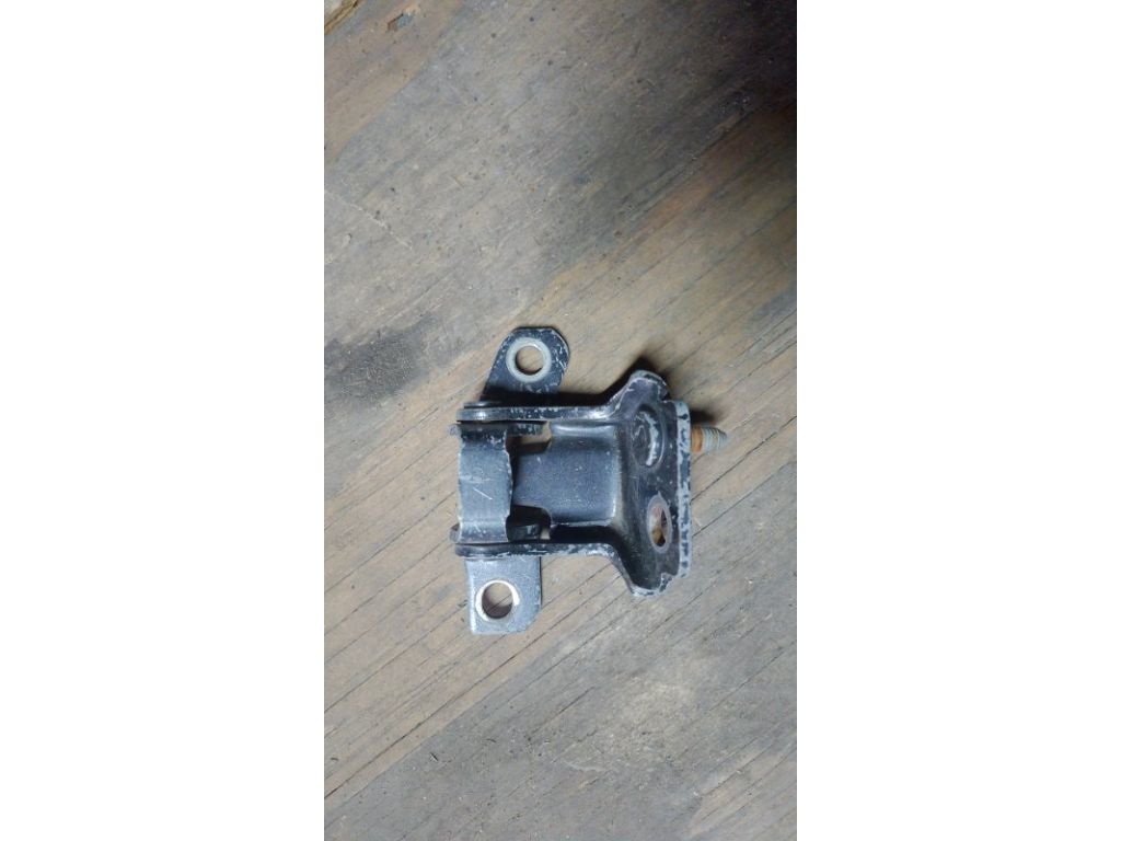 Петля двери MAZDA 3 BM 13-19 - Фото 3