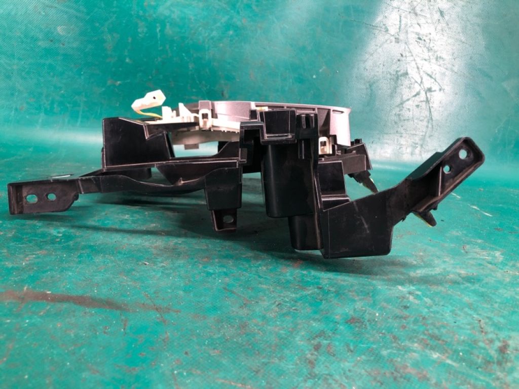 35907-0T012 | Консоль центральна TOYOTA VENZA 09-16 - Фото 4