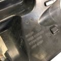 5C5-941-054-B | Кронштейн/крепление фары правое VOLKSWAGEN BEETLE 11-19 - Превью 7