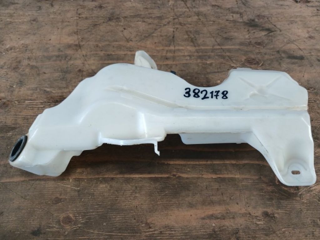 68229314AC | Бачок омывателя CHRYSLER PACIFICA 16-20