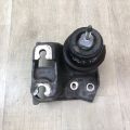 41032AJ050 | Подушка двигуна права SUBARU OUTBACK 09-14 BR - Прев'ю 3