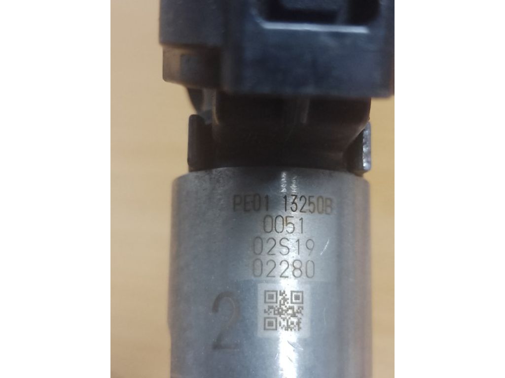 PE01-13-250B | Форсунка топливная MAZDA 3 BM 13-19 - Фото 4