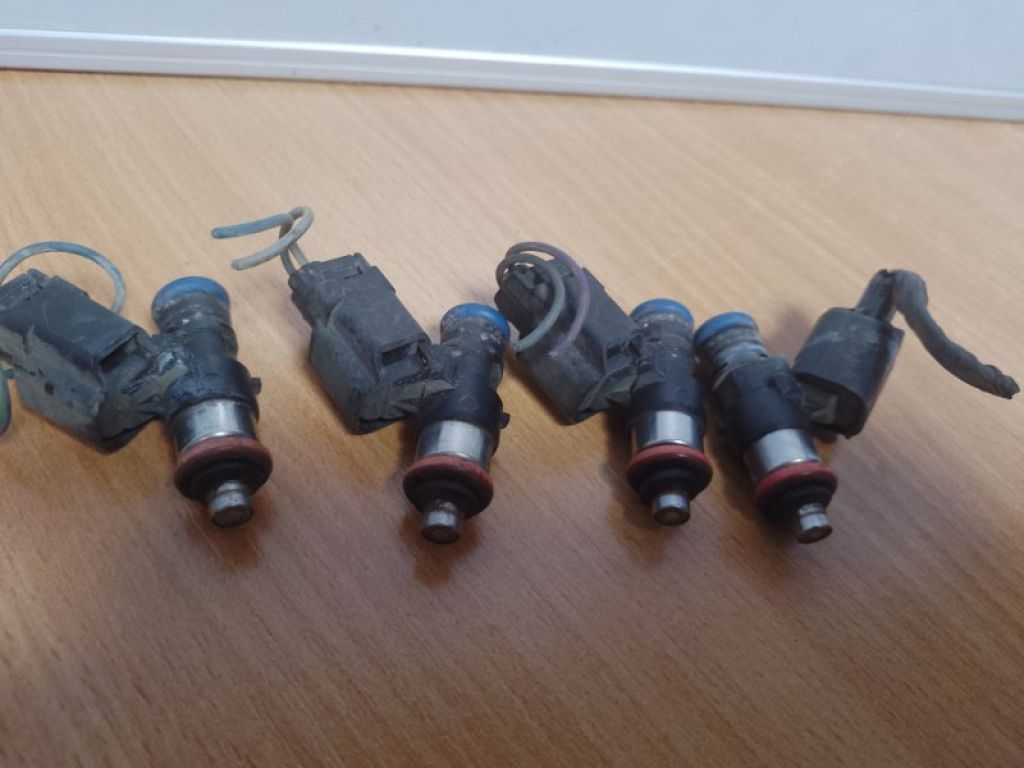 CY01-13-250 | Форсунка топливная MAZDA CX-9 06-16
