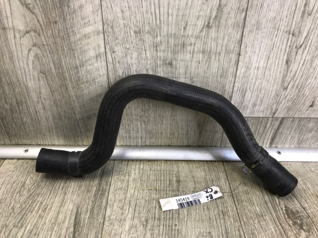 PE05-15-18X | Патрубок системы охлаждения MAZDA CX-5 (KE) 11-17