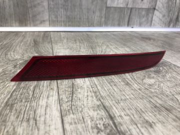 катафот R правий задній VOLKSWAGEN PASSAT B8 14-