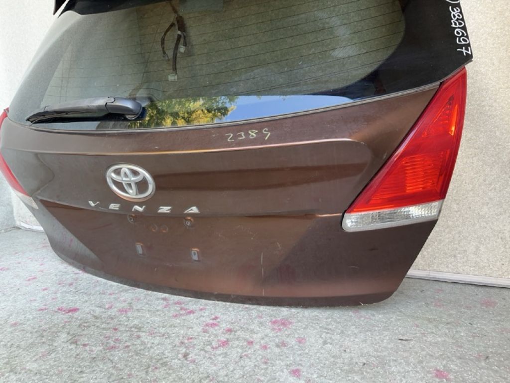 670050T050 | Кришка багажника TOYOTA VENZA 09-16 - Фото 4