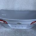 64401-06630 | Кришка багажника TOYOTA CAMRY 50 12-15 - Прев'ю 2
