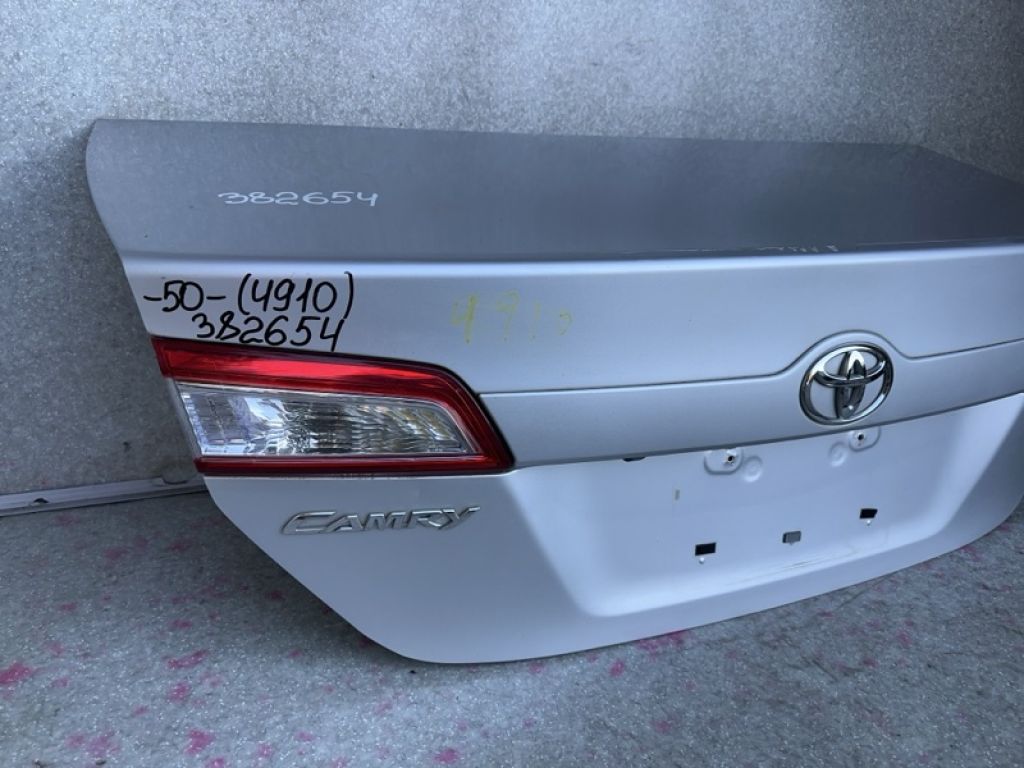 64401-06630 | Кришка багажника TOYOTA CAMRY 50 12-15 - Фото 3