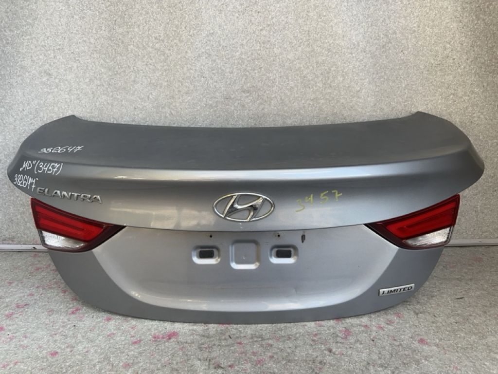 692003X090 | Кришка багажника HYUNDAI ELANTRA MD 10-15