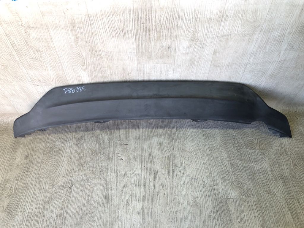 71510-T1W-A11 | Накладка бампера задня HONDA CRV (RM) 11-18