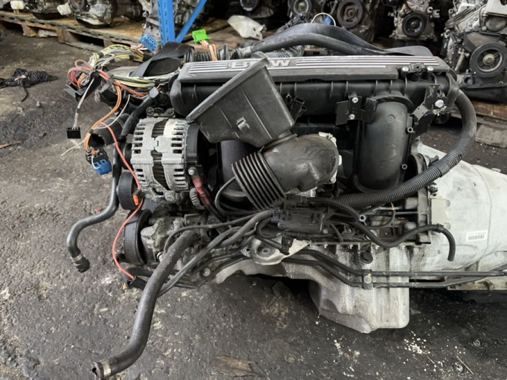 11000421180 | Двигун бензин BMW 5 SERIES (E60/E61) 03-10 - Фото 2
