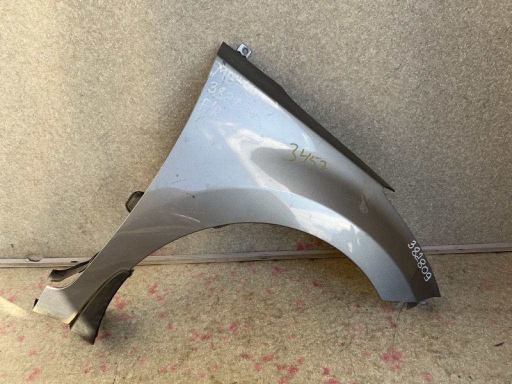 Крило переднє праве HYUNDAI ELANTRA MD 10-15
