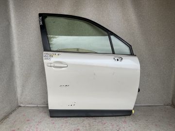 Двері передні праві SUBARU FORESTER 12-19