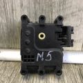 BP4M-61-A70A | Моторчик заслінки пічки MAZDA 5 CR 05-10 - Прев'ю 2