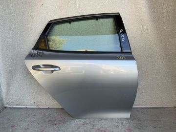 Двері задні праві KIA OPTIMA JF 15-20