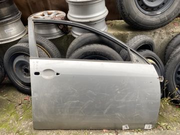 Двері передні праві NISSAN PRIMERA P-12 01-07