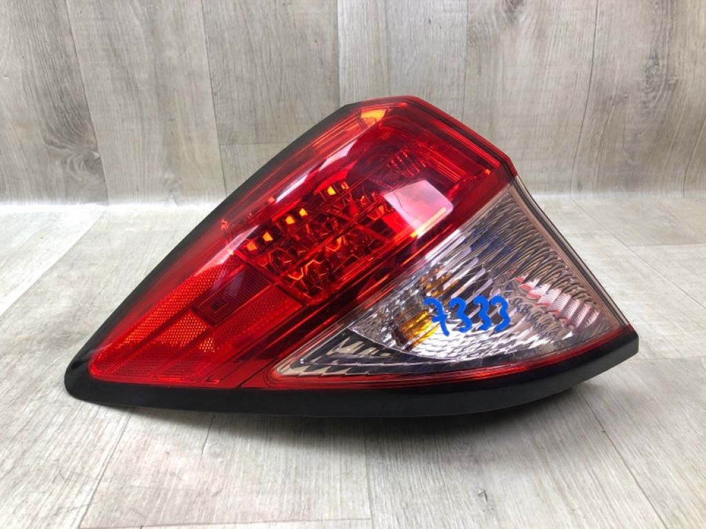 33552-T7S-A01 | Ліхтар зовнішній лівий HONDA HR-V 14-22