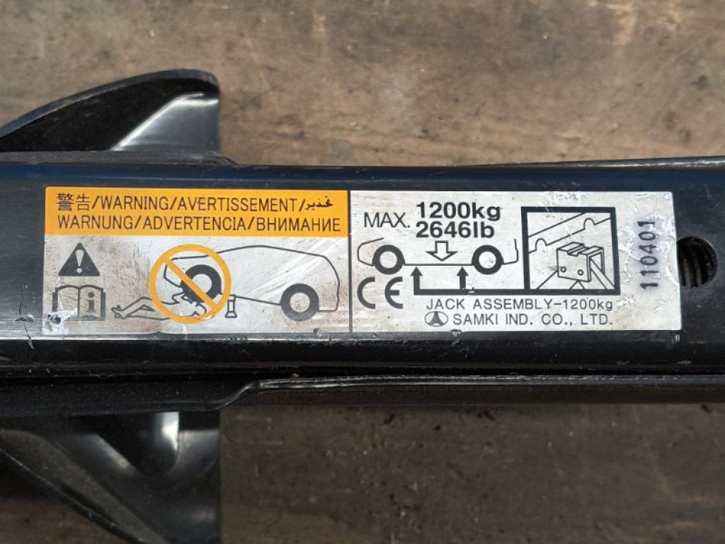 CJ5C17080AC | Домкрат KIA SOUL PS 13-19 - Фото 4