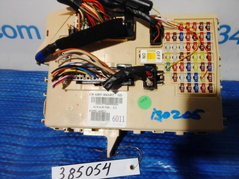 Блок запобіжників салон HYUNDAI I30 FD 07-12 91950-A6011 — 2
