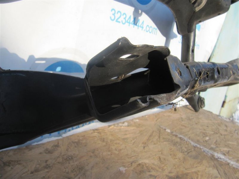 Балка задньої підвіски MITSUBISHI GALANT 03-12 4100A050 — 5