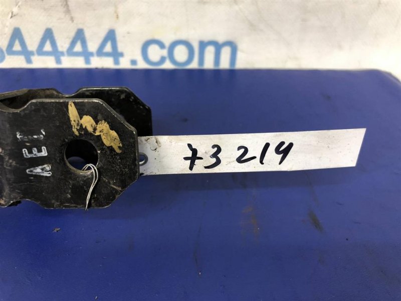 Важіль задньої підвіски поздовжній правий HYUNDAI ELANTRA XD 00-06 55101-2D100 — 2