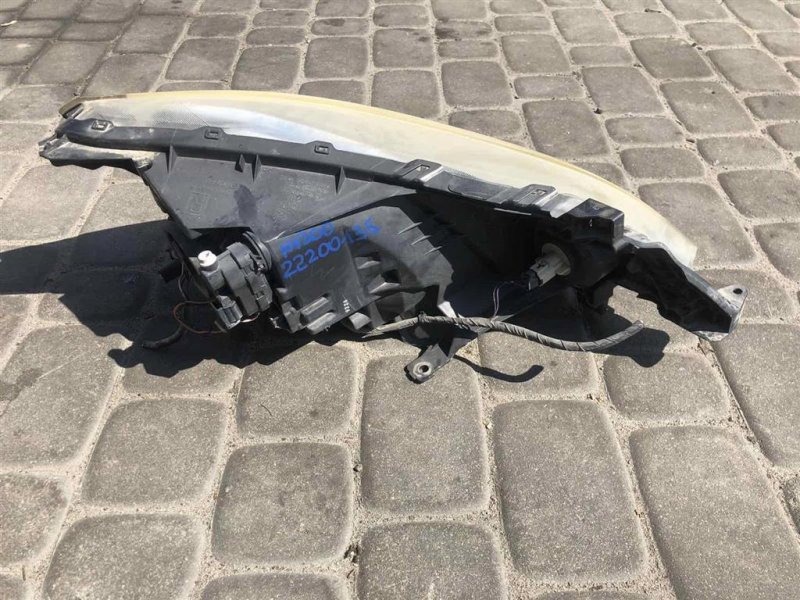 Фара передня ліва NISSAN NV200 EU 09- 26060-BJ10A — 2