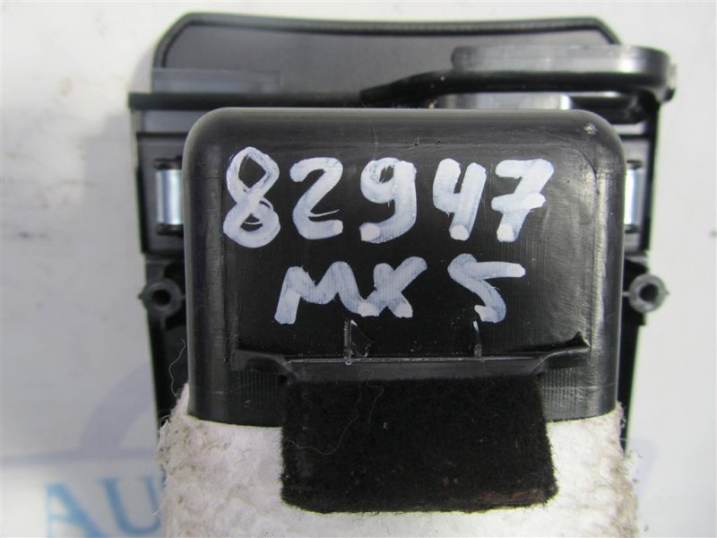 Бардачок MAZDA MX-5 15- N243-64-45002 — 2