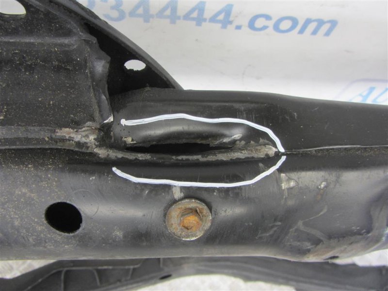 Балка передньої підвіски TOYOTA CAMRY 10 92-96 51100-06020 — 3