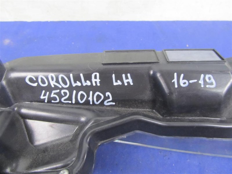 Денний ходовий вогонь лівий TOYOTA COROLLA E170 13-19 81440-02030 — 2